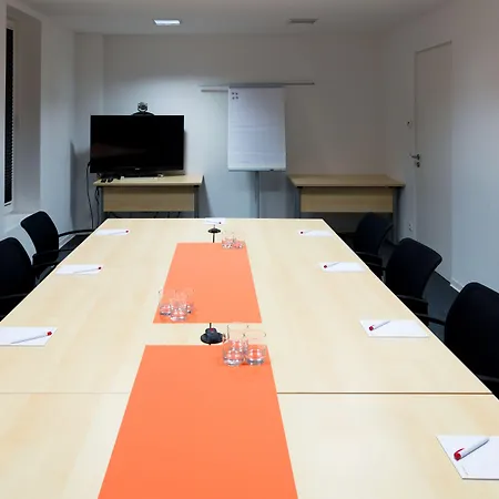 إم كيه فندق 3*